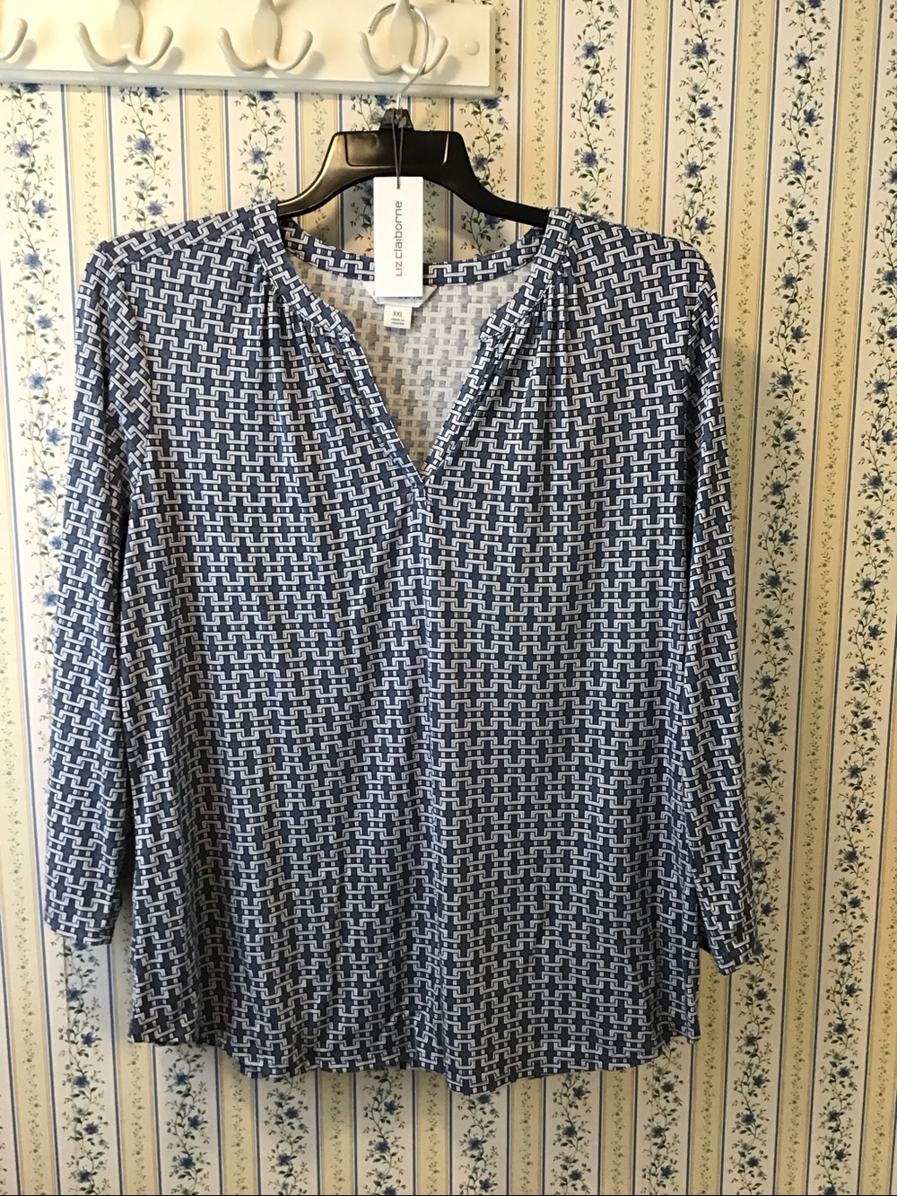 New Fall blouse - Picture 2 of 3